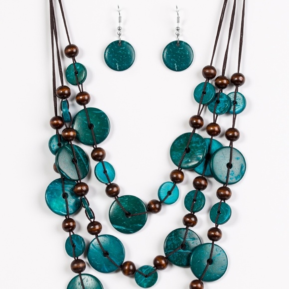 Accessories - Picture 6 of 8